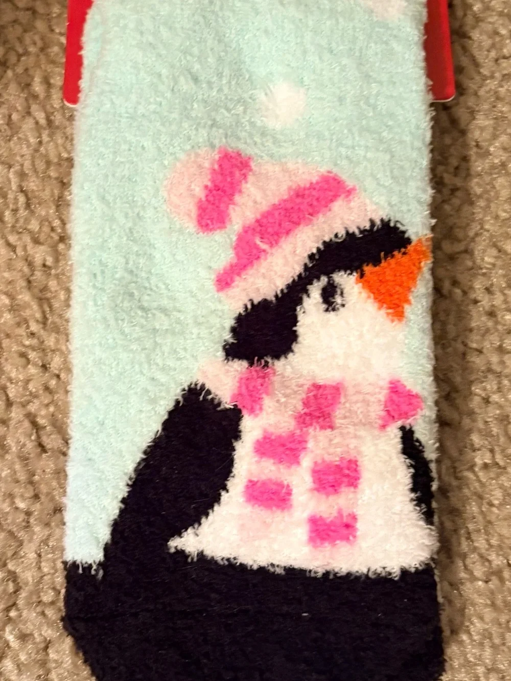 NWT 3 Pc Bath & Body Works Candle Bundle and Air Plus Cozy Aloe Infused Socks